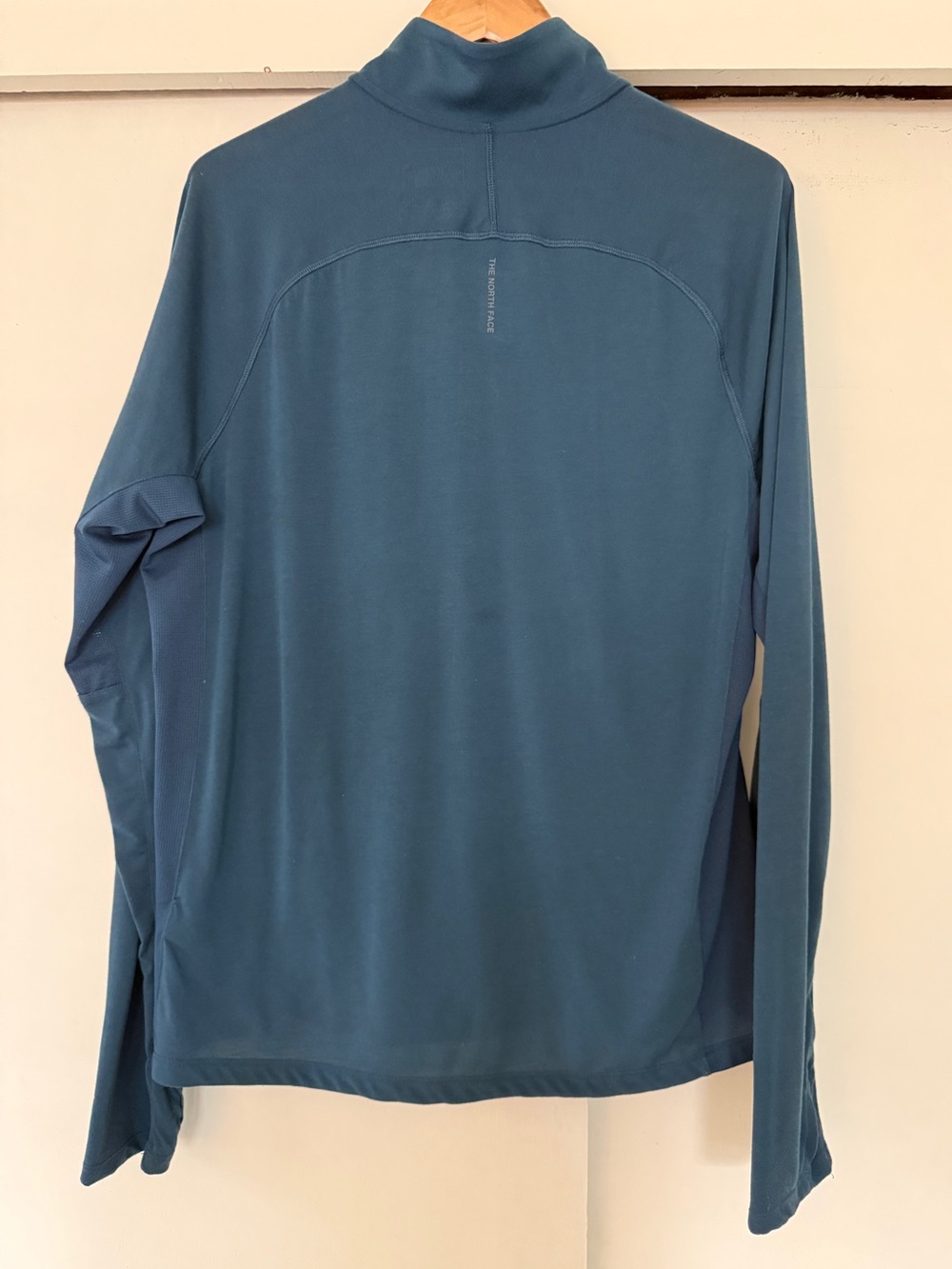THE NORTH FACE MEN’S LIGHTWEIGHT THREE QUARTER ZIP SIZE L WITH THUMB HOLES - Picture 2 of 11
